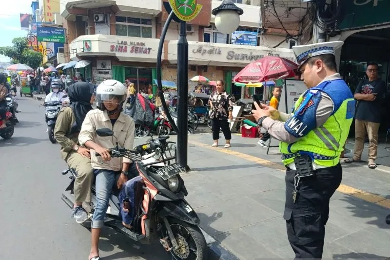 polres sukabumi tilang 136 pengendara di hari pertama operasi patuh lodaya 2023 60829