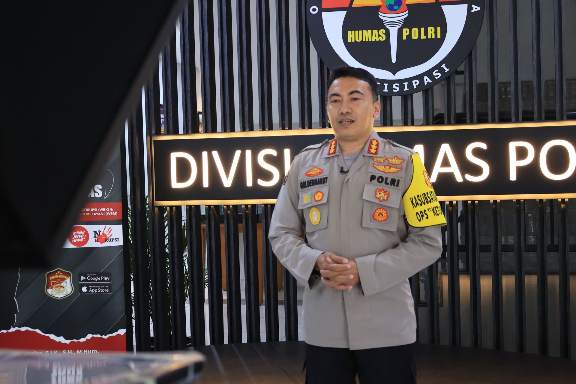 polri 61 218 orang menuju pelabuhan merak pada 13 april 2024 72604