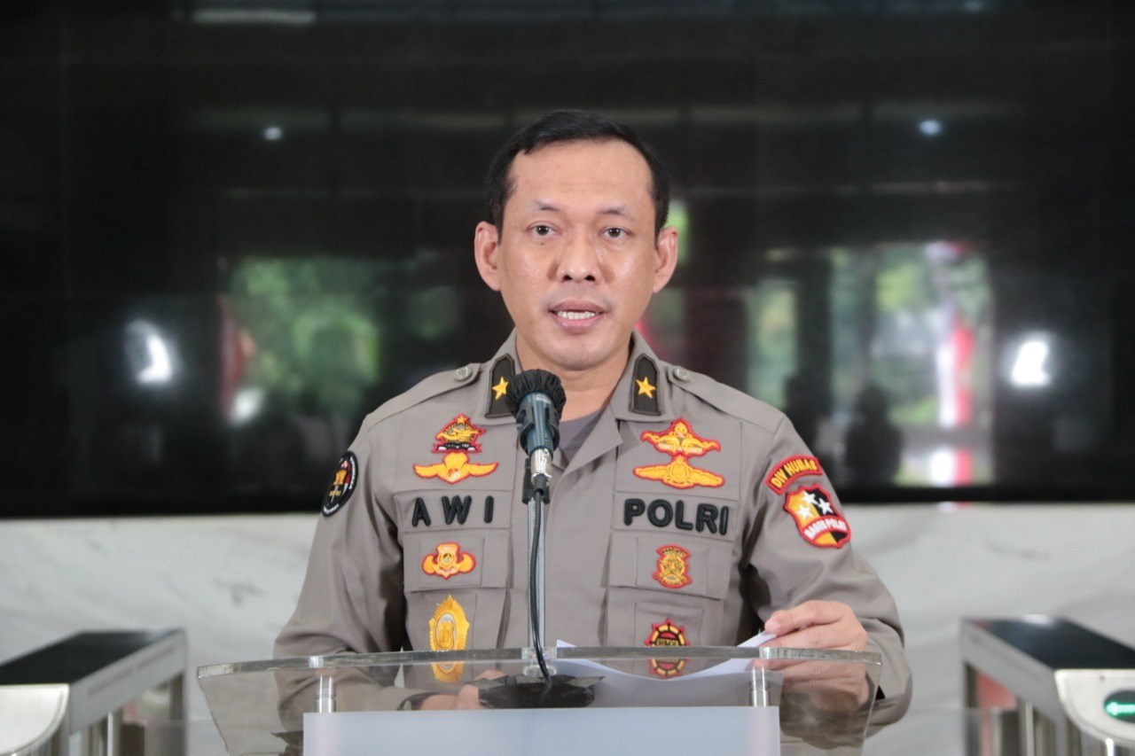 polri akan menindak tegas oknum penyalahgunaan seragam baru satpam 36506