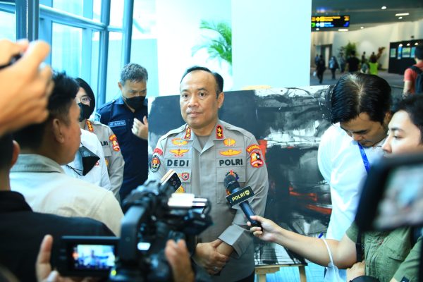 polri antisipasi arus balik nataru di bandara soetta 52856