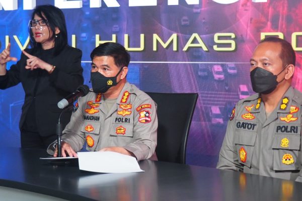 polri berhasil tangkap dua tersangka terkait peretas situs setkab di sumbar 26726