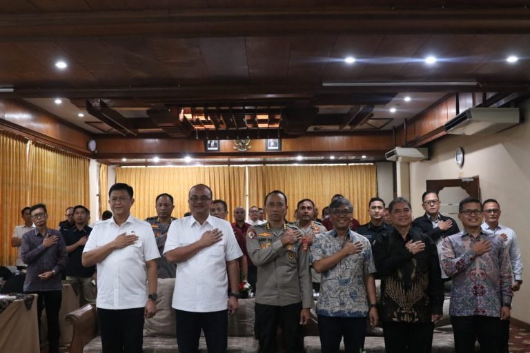 polri bersama dewan pers bekerjasama dalam rangka perlindungan pers 66363