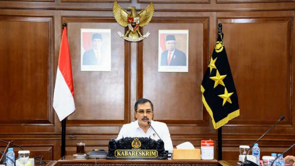 polri bubarkan yoga kelas orgasme wna australia di bali 16040