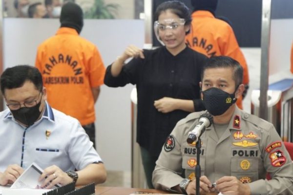 polri buka pengaduan bagi korban pinjaman online ilegal 24747