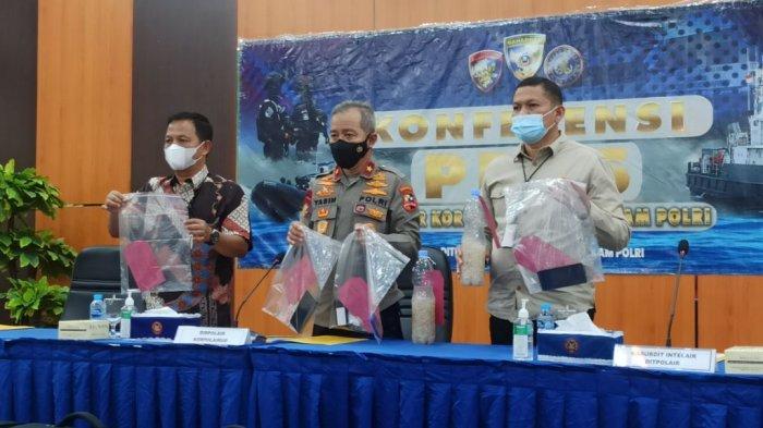 polri gagalkan penyelundupan 122 100 benih lobster ke singapura 4 orang diringkus 13536