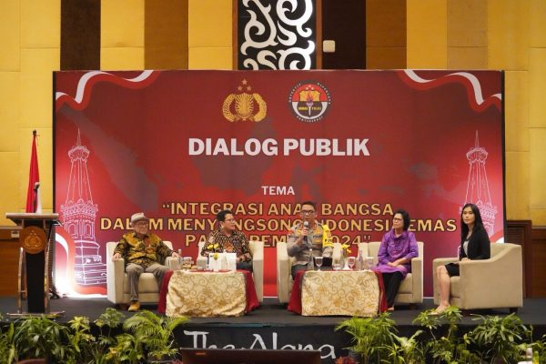 polri gelar dialog publik integrasi menyongsong indonesia emas pasca pemilu di yogyakarta 71023