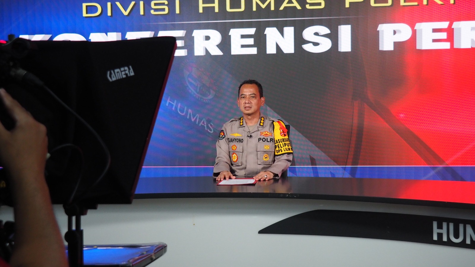 polri pantau volume kendaraan yang keluar masuk jakarta melalui 5 gerbang tol utama 68029