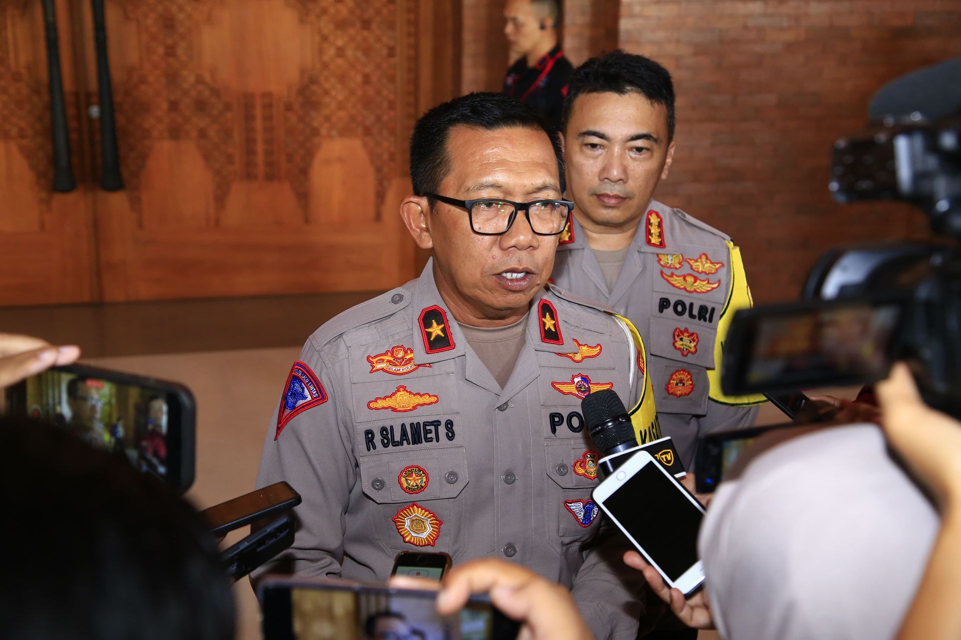 polri siapkan jalur yang dilewati tamu negara saat world water forum di bali agar aman dan lancar 73821