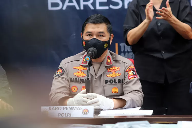 polri telur ayam naik karena harga pakan ternak melonjak 58557