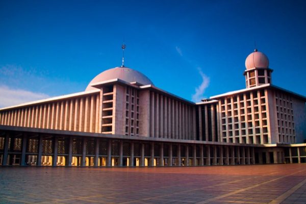 polri telusuri kasus qris palsu yang juga di pasang di masjid istiqlal 56631