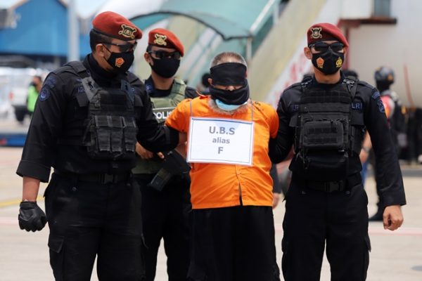 polri teroris di tangerang bertugas sebagai pencari dana ji 30889