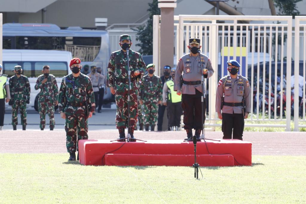 pon 2021 security chief of indonesian national police asked his personnel to be solid and in synergy 43031