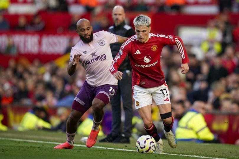 premier league manchester united kalahkan brentford 2 1 80058