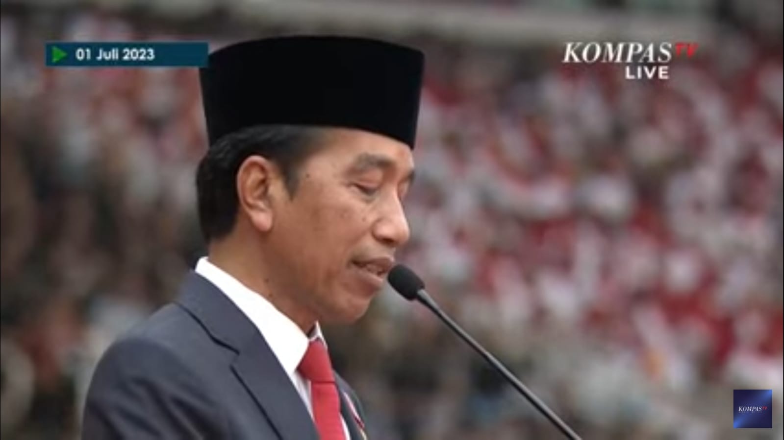 presiden jokowi bhayangkara bak sapu lidi yang harus selalu bersih 60383