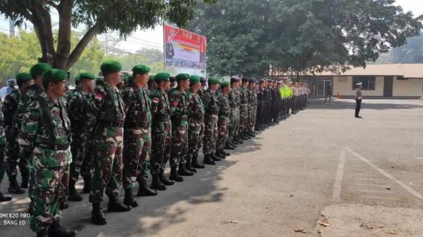 presiden jokowi ke sikka ntt 1 000 personil gabungan tni polri disiapkan untuk pengamanan 30548