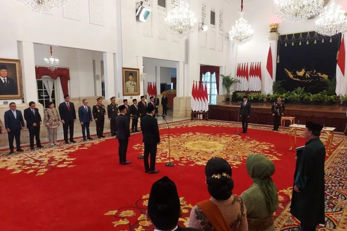 presiden jokowi lantik saifullah yusuf sebagai mensos 78677