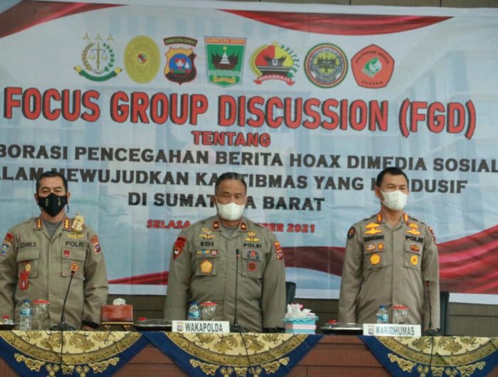 preventing the spread of hoax information west sumatra regional police involve community institutions in monitoring social media 43027