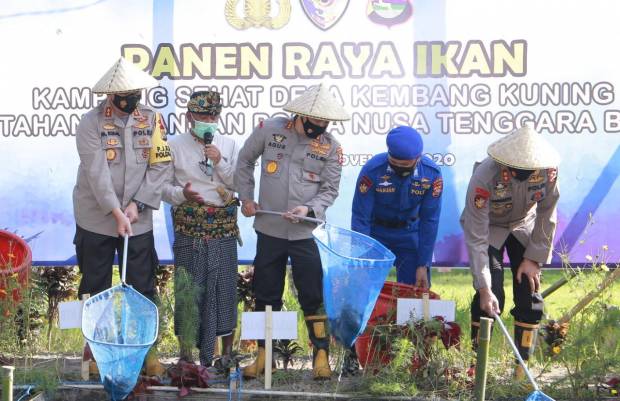 program penanganan covid 19 kabaharkam polri cek persiapan final lomba kampung sehat ntb 32597