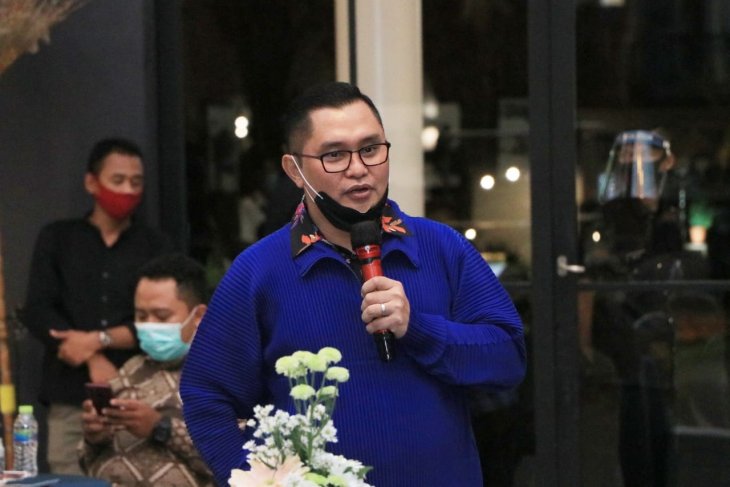 pulihkan perekonomian kapolda jatim tekankan sinergitas seluruh elemen untuk lawan covid 19 35131