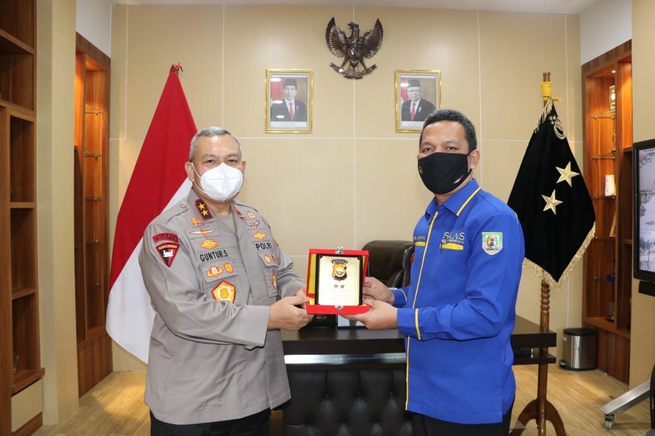 receive anti narcotics task force audience bengkulu regional police chief hopes anti drug students support vaccination 42736