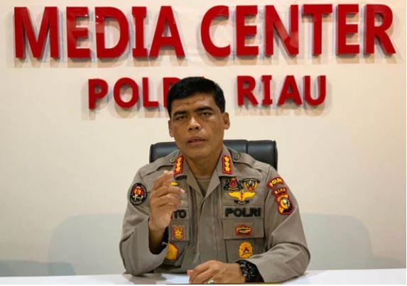riau regional police monitors the sale and purchase of protected animals via social media 40816