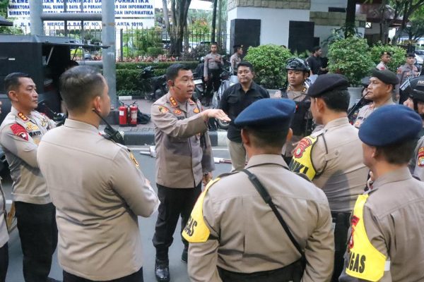 ribuan personel gabungan amankan putusan mk hari ini 84594