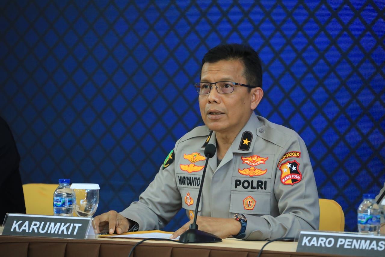 rumah sakit polri kembali identifikasi jenazah korban kebakaran depo plumpang 55306