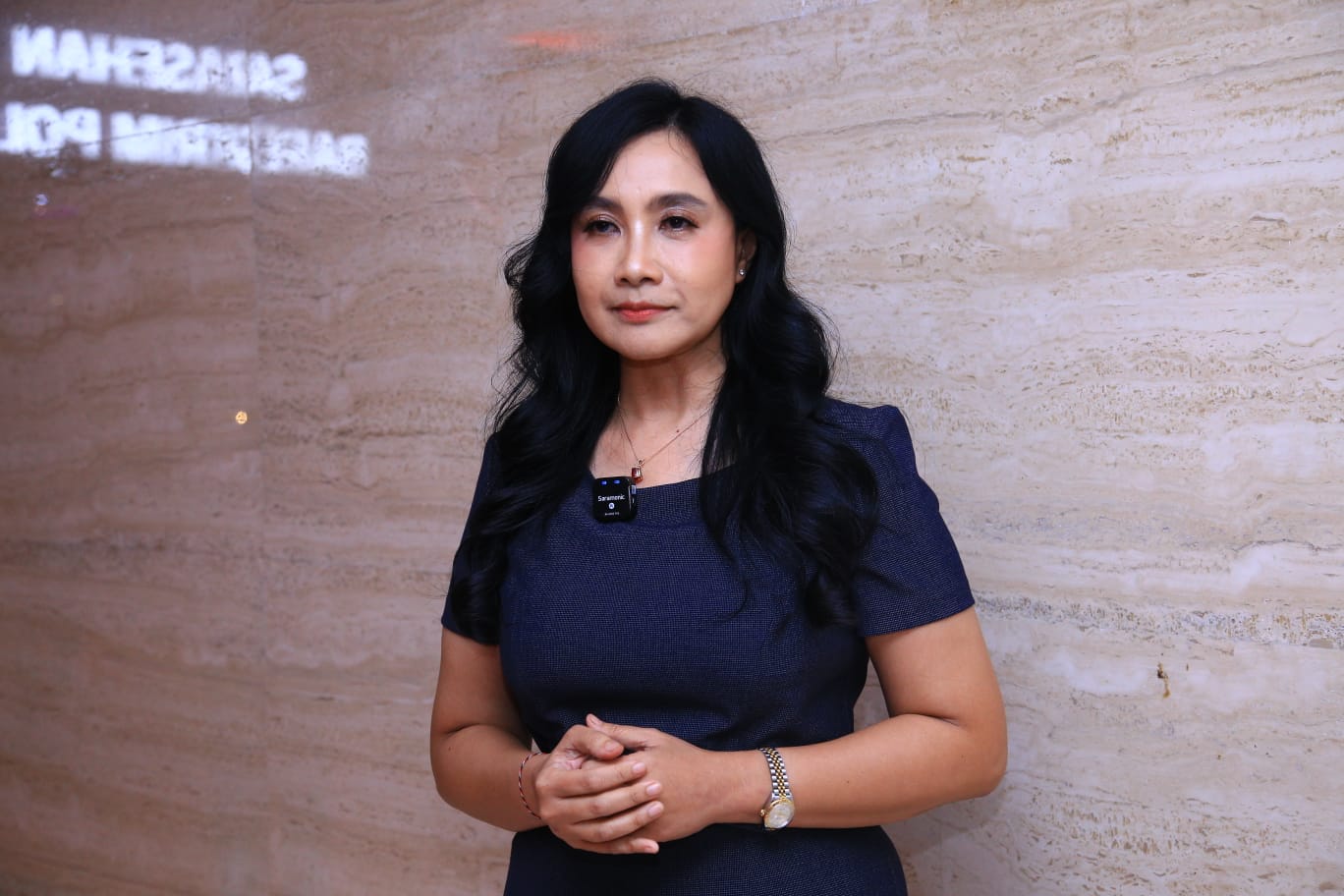 rustika herlambang apresiasi polri raih penghargaan keterbukaan informasi publik bukti komitmen transparansi 82054