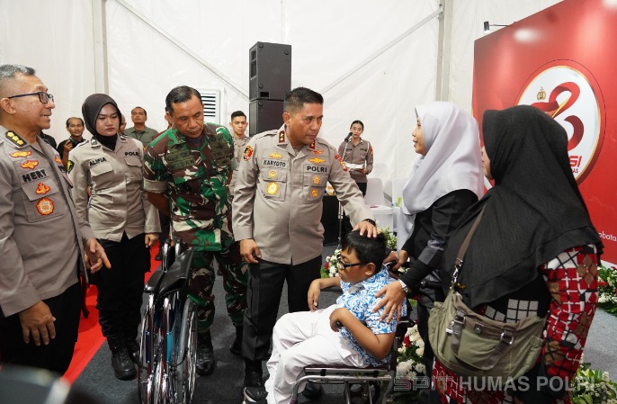sambut hari bhayangkara ke 78 polda metro jaya gelar bakti kesehatan 75794