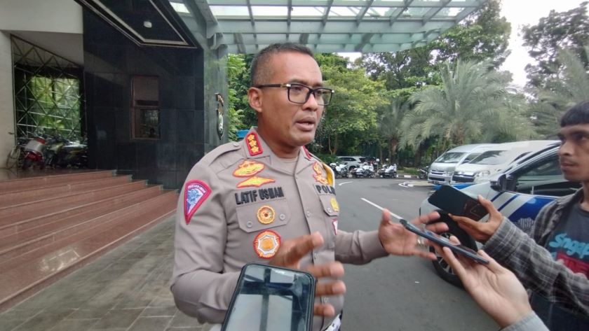 samsat tutup hingga 25 april stnk dan sim mati diberi dispensasi 57005