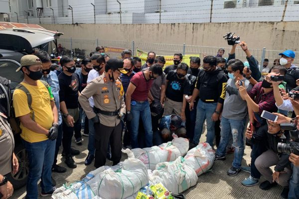 satgas bareskrim polri gagalkan peredaran 3 kwintal sabu di kalsel 15668