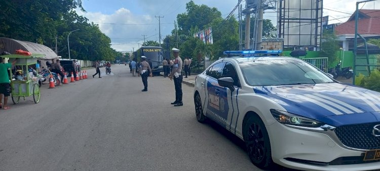 satgas omb polda ntt gelar patroli cipta kondisi di kota kupang menjelang pemilu 2024 69513