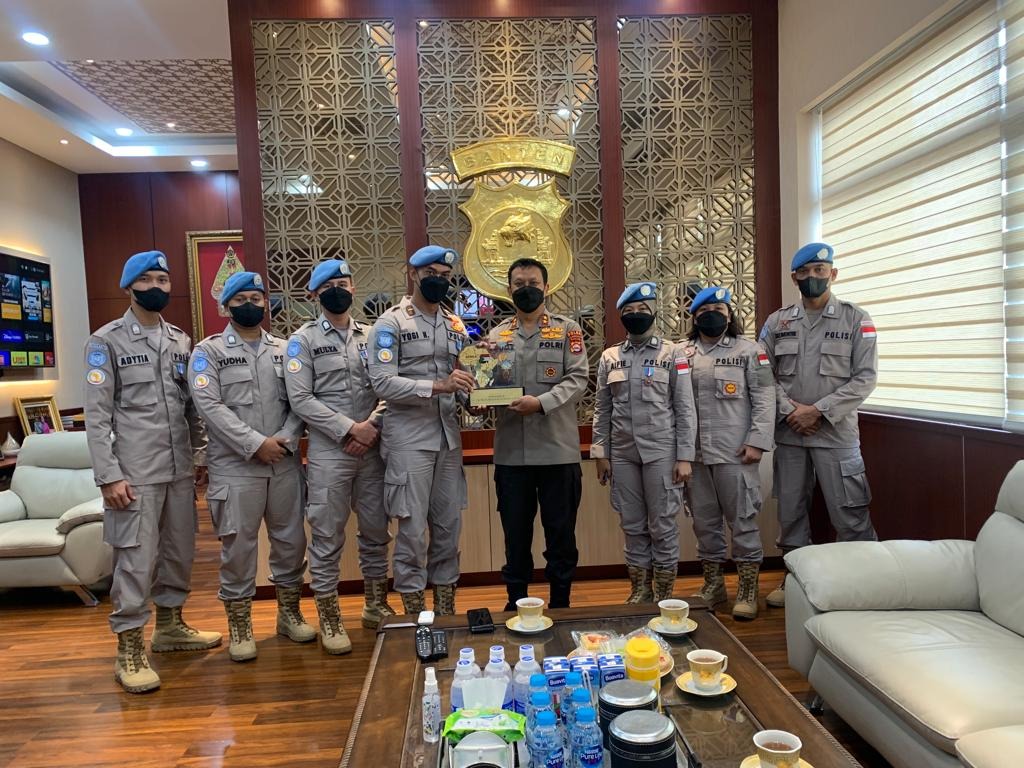 satgas unamid fpu delapan personel polda banten kembali dari misi internasional 21242