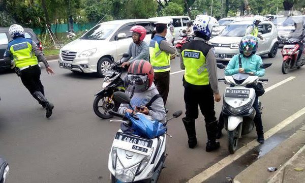 sebelas hari operasi patuh jaya 2020 polisi razia 7 460 pengendara 19530