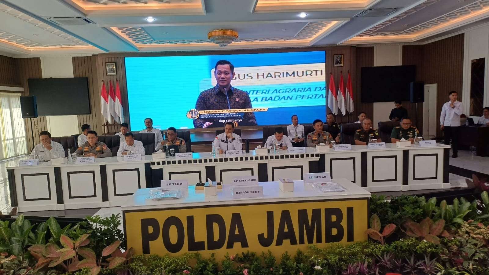 selama enam bulan polisi ungkap empat kasus mafia tanah di jambi 75735