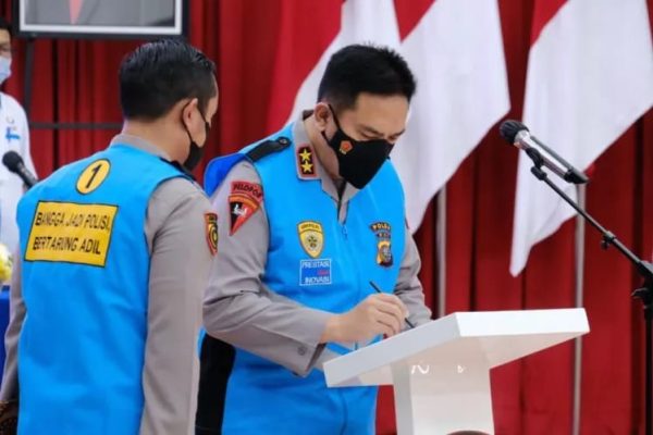 seleksi sipss polri dimulai kapolda riau harap terapkan skema dan tahapan seleksi terbaik 23122