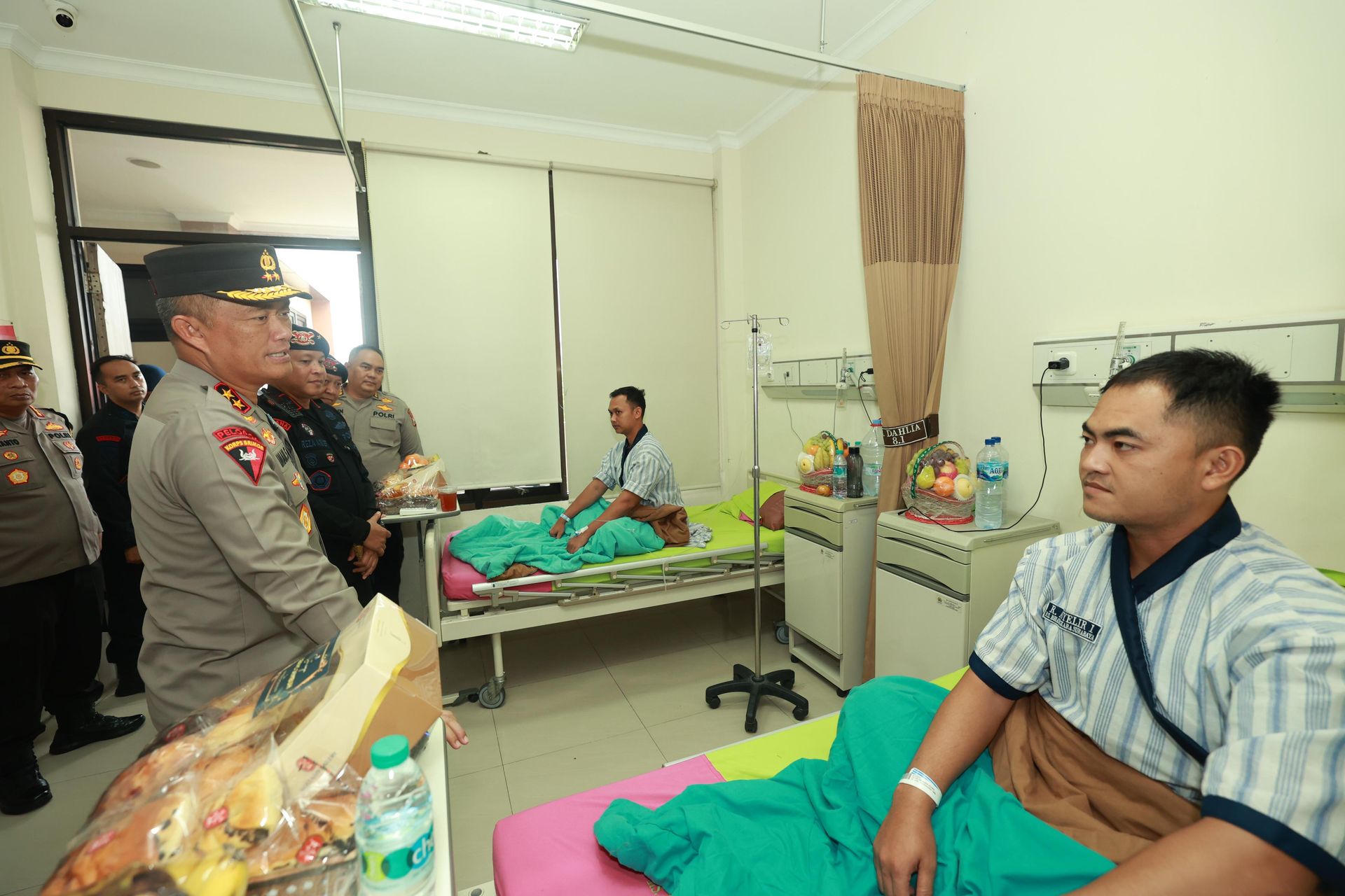seluruh korban ledakan di jatim diperbolehkan pulang 70998