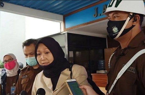 setelah pemeriksaan anita kolopaking langsung ditahan di rutan bareskrim 34889