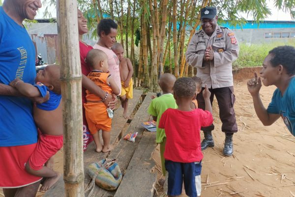 si ipar programme of noken community development unit of boven digoel gathers papuan kids dropped out of school 43286