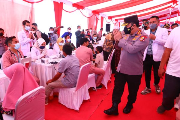 sukseskan event internasional kapolri tinjau langsung vaksinasi di ntb 23320