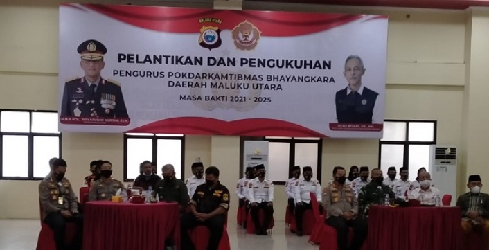 supporting indonesian national police duties in community chief of north maluku regional police establishes community security and order awareness group 43308