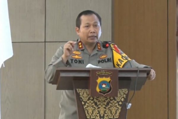 suppressing the spread of covid 19 south sumatra regional police chief urges the public to apply health protocol 42944