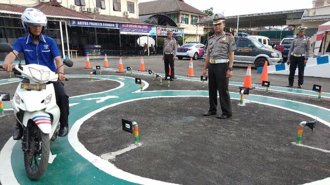 tahun ini polri segera berlakukan sim c dalam 3 golongan 53113