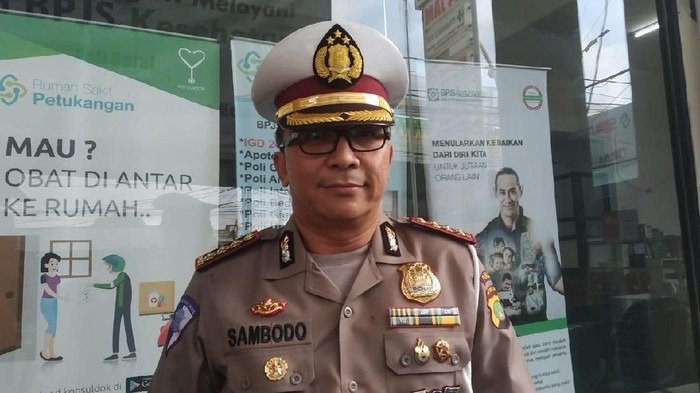 target 75 juta warga polda metro laksanakan vaksinasi pedagang di jakarta pusat 37068
