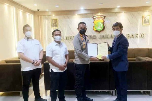 temukan anak wna yang hilang respon cepat polres metro jakarta barat diapresiasi kedubes korsel 16534