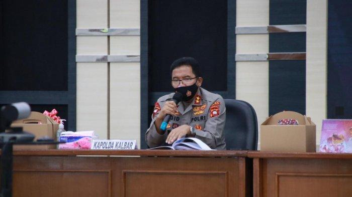 terapkan pemberlakuan pembatasan kegiatan masyarakat darurat kapolda lakukan pengecekan ppkm di kota pontianak 13260