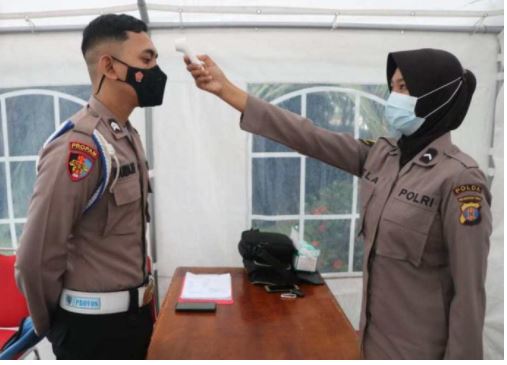 terapkan ppkm berbasis mikro polda kaltim perketat penerapan prokes kepada personel 36812