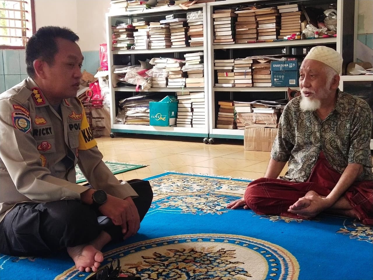 terapkan protokol kesehatan polda banten libatkan tokoh agama untuk himbau masyarakat 36483