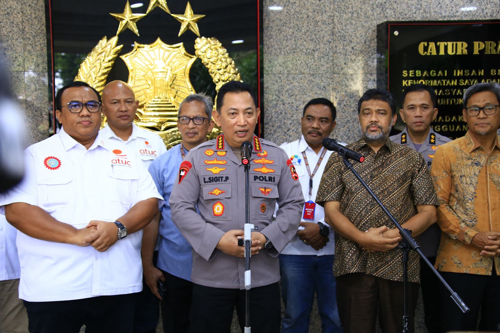 terima audiensi para buruh kapolri apresiasi upaya menjaga ruang demokrasi 80452