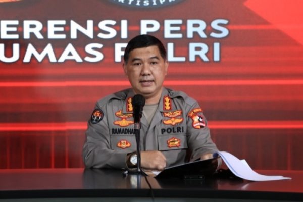 terkait bom makassar densus 88 kembali amankan 11 terduga teroris 31207
